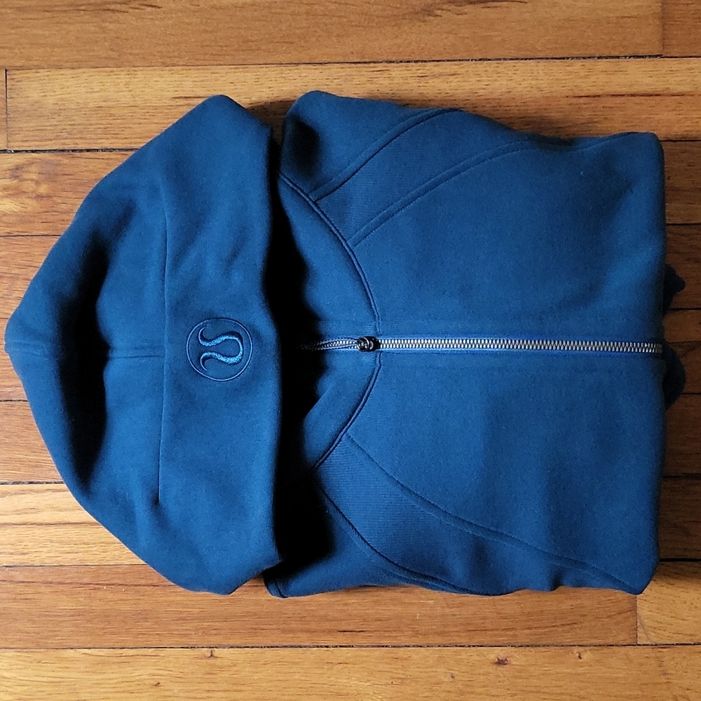 Lululemon scuba cropped half zip